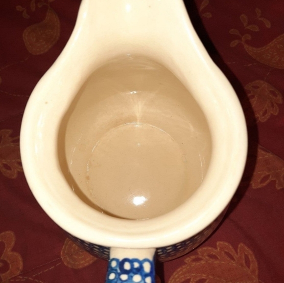 Athena Pitcher - Picture 2 of 5